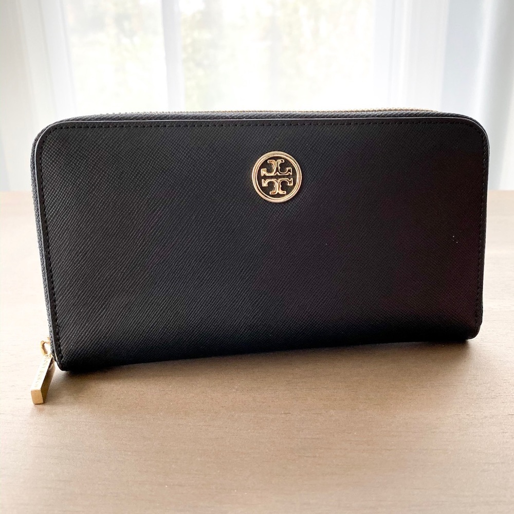 Tory Burch Robinson Continental Zip Wallet